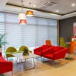 Ibis Alsancak Hotel 3*