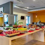 Ibis Alsancak Hotel 3*