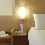 Ibis Alsancak 3*