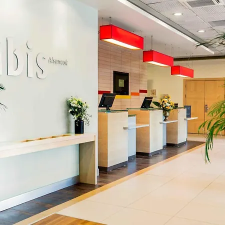 Ibis Alsancak