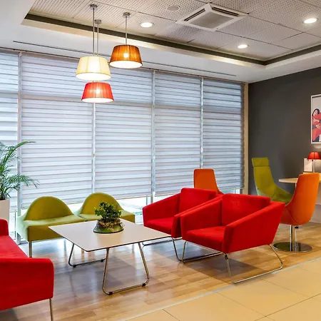 Hotel Ibis Alsancak 3*