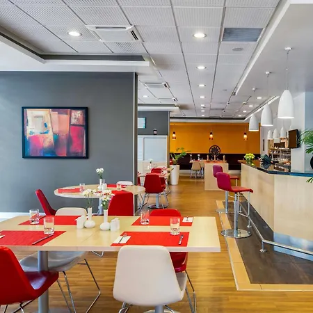 Ibis Alsancak 3* İzmir