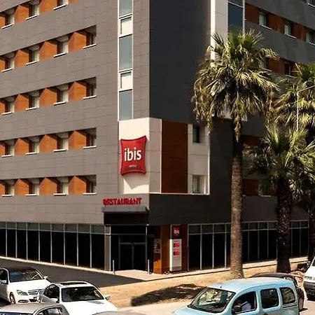 Ibis Alsancak 3*
