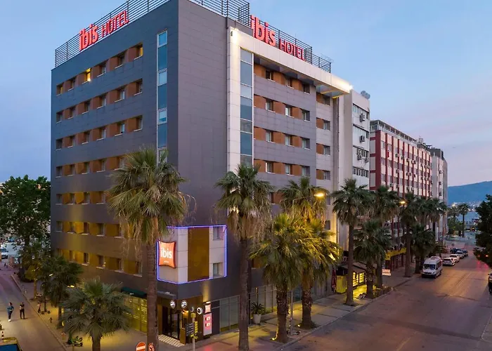 Ibis Alsancak Ξενοδοχείο