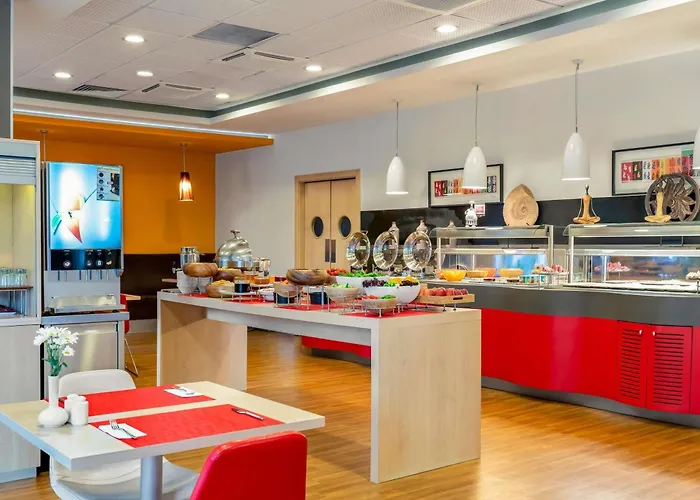 Ibis Alsancak 3* İzmir