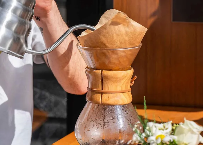 Hotel Ibis Alsancak 3*