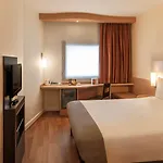 Ibis Alsancak
