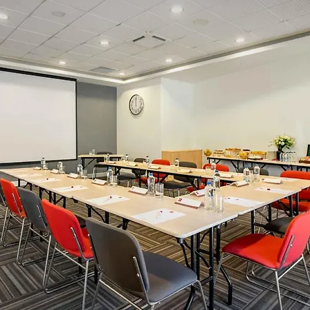 Ibis Alsancak Esmirna