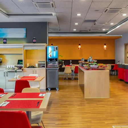 Ibis Alsancak Otel 3*
