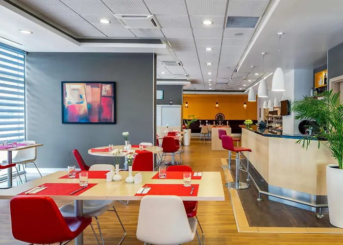 Ibis Alsancak 3* Esmirna