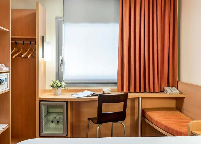 Ibis Alsancak Esmirna