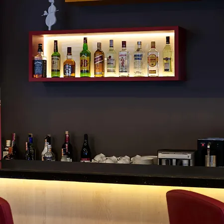 伊兹密尔阿尔桑贾克宜必思酒店