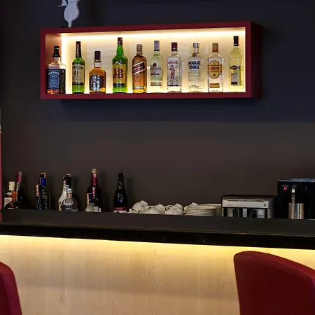 伊兹密尔阿尔桑贾克宜必思酒店